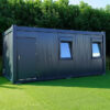 Conteneur Isolé de 6 x 3 mètres avec Toilettes et Cuisine RAL 7016