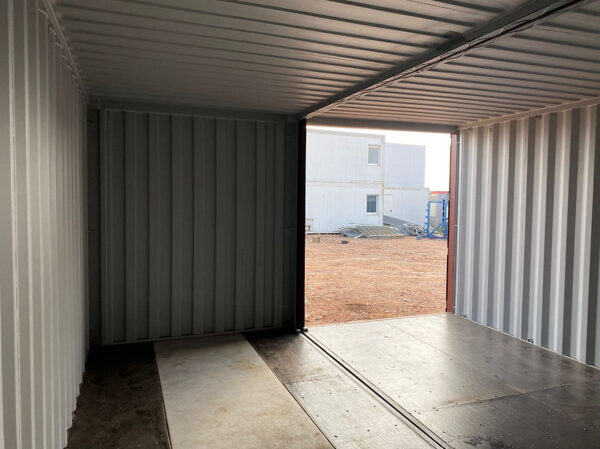 Hall de Stockage en Conteneurs - 2×20 HC One Way (30m²)