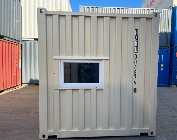 conteneur 20 pieds 4a Conteneur maritime 20 pieds + porte sectionnelle + fenêtre