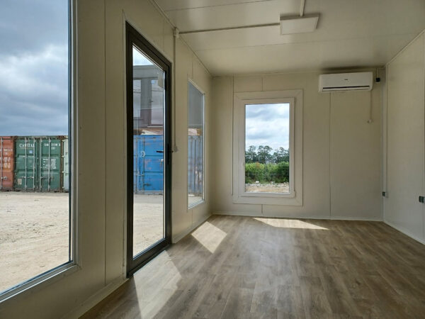 Conteneur Pavillon Commercial 3×6 Open Space avec Air Conditionné