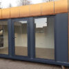 Conteneur de bureau commercial 18 m2 avec toilettes