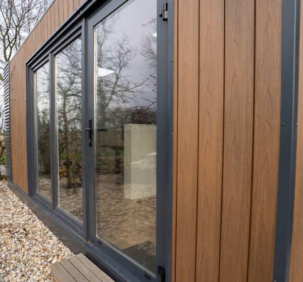 Conteneur 6x3 mètres Modèle Berlin avec Sanitaires