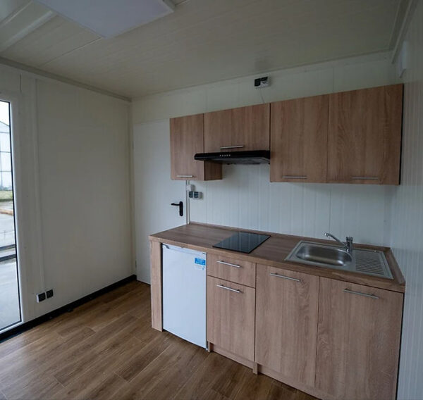 Conteneur 6x3 mètres Modèle Berlin avec Sanitaires