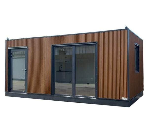 Conteneur 6x3 mètres Modèle Milan avec Toilettes et Cuisine