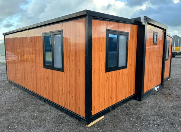 tiny house 2e Tiny house / Mobil - home / Deluxe Wooden