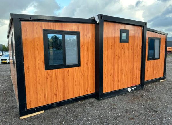 tiny house 2f Tiny house / Mobil - home / Deluxe Wooden