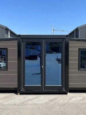 Tiny House / chalet de luxe dépliable et équipé / Unité de vie mobile XXL